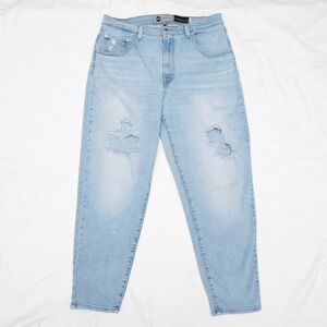 Levis SilverTab Mom Jean Light Wash Distressed High Rise Denim Pants Women